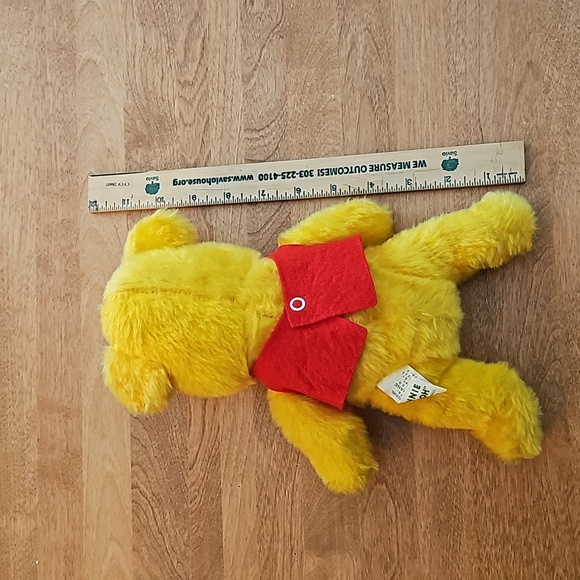 Vintage Gund Disney Winnie the Pooh Plush - Picture 2 of 5